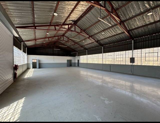 400M² WAREHOUSE TO LET IN WYNBERG